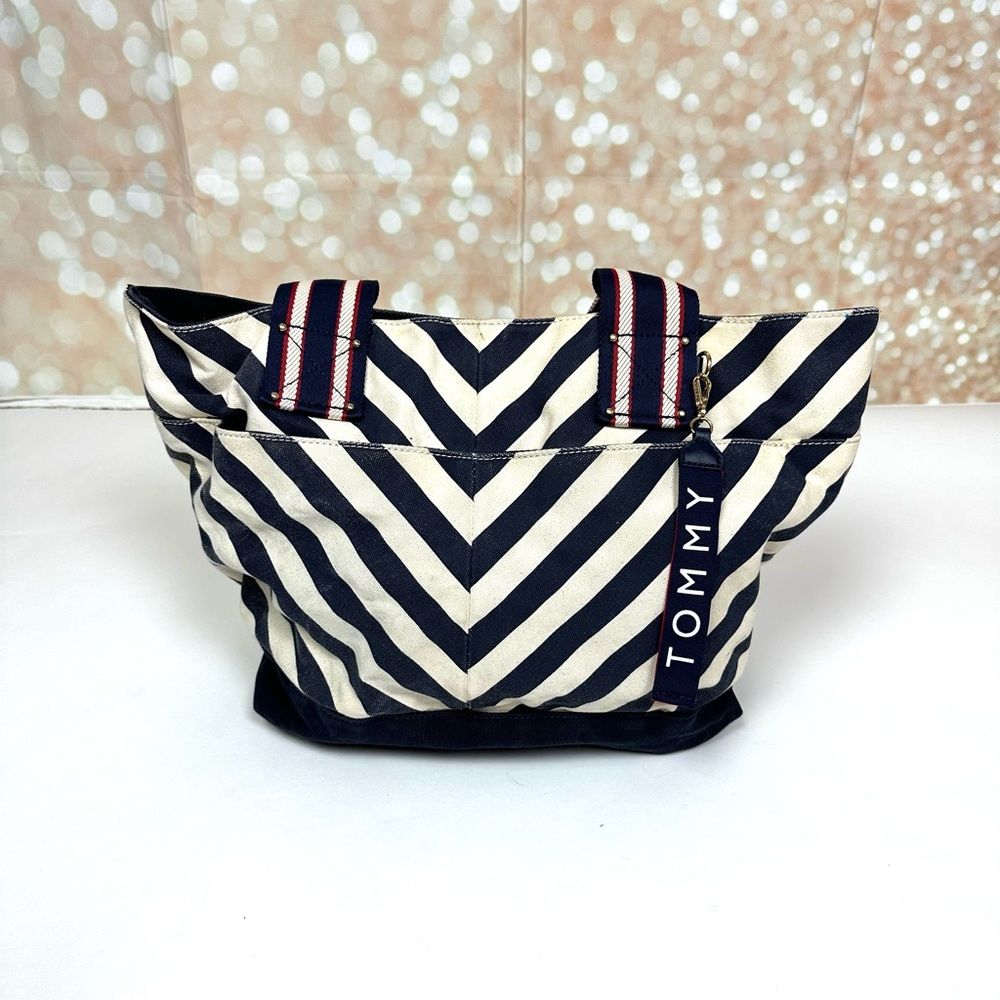 Tommy Hilfiger Women's Classic Tommy Chevron Canvas Tote Bag